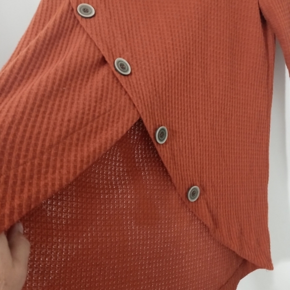 CY Fashions Burnt Orange Oversize Overlapping Long Sleeve Knit Sweater Buttons - Picture 8 of 16